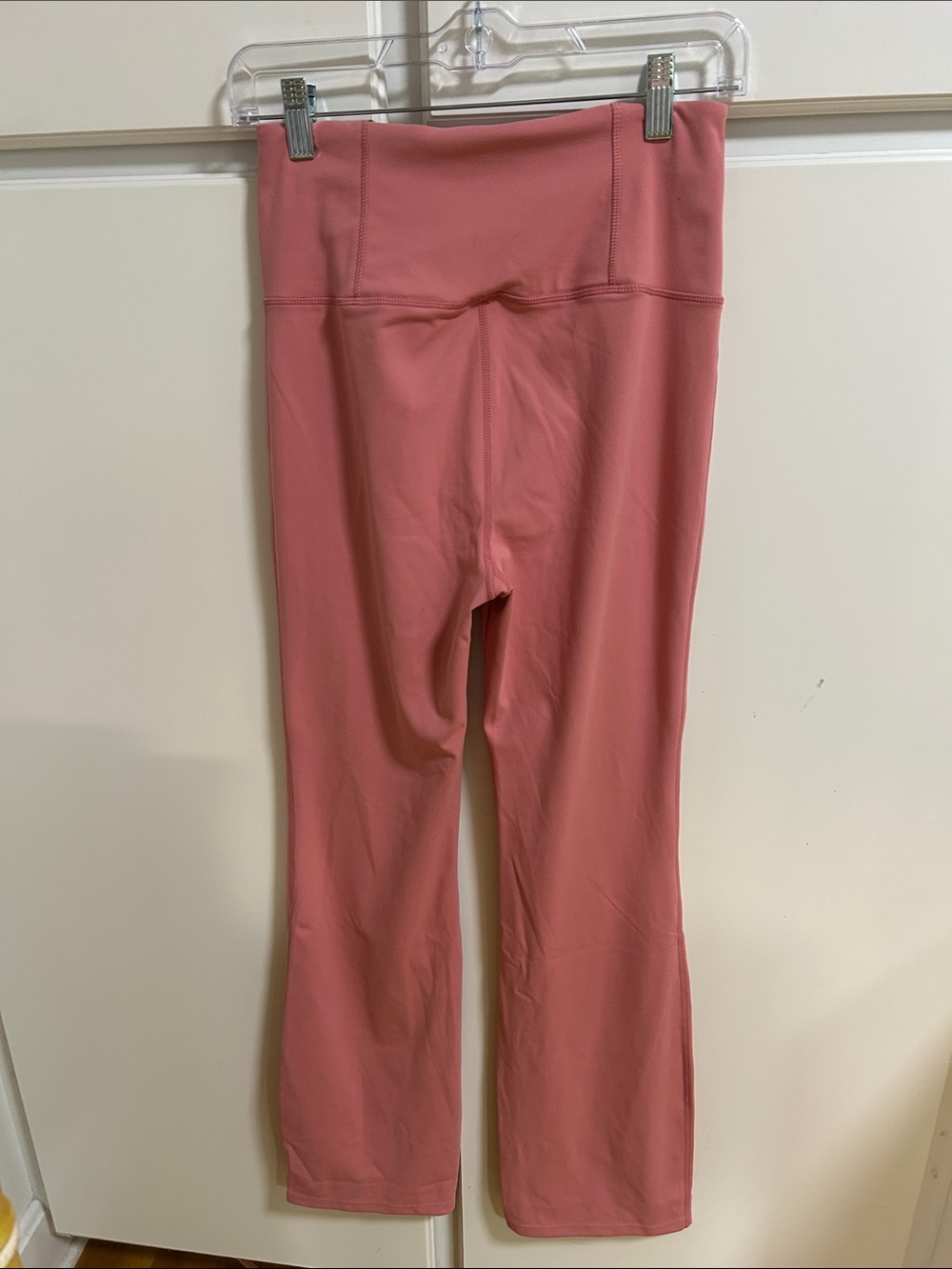 HALARA Rose-Tint High-Waist Flare Leggings NWT - Picture 3 of 5